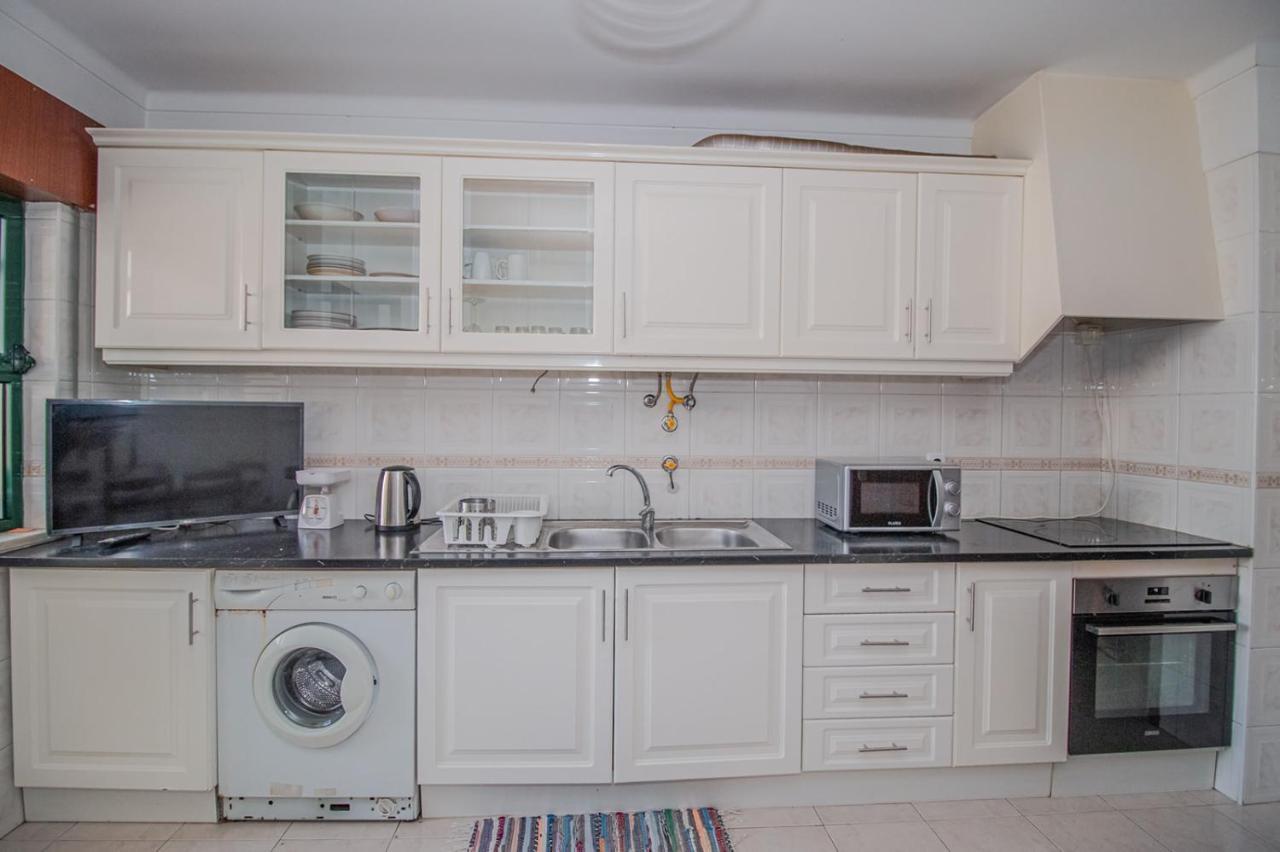 Charming Private Rooms In An Apartment A2 Penha - Faro Ngoại thất bức ảnh